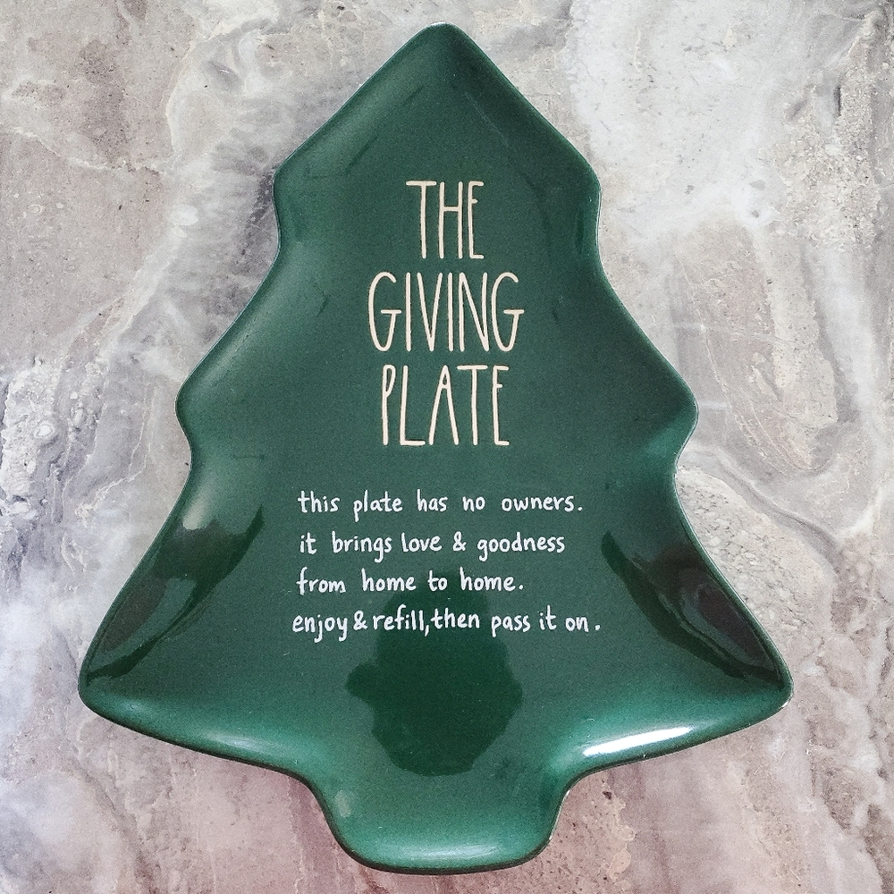 Rae Dunn Giving Plate Christmas Tree Green Hostess Gift 10x13